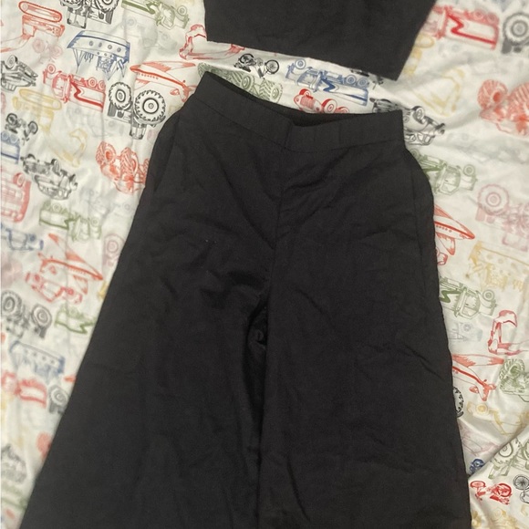 Pants size 6 and top size S - Picture 1 of 10